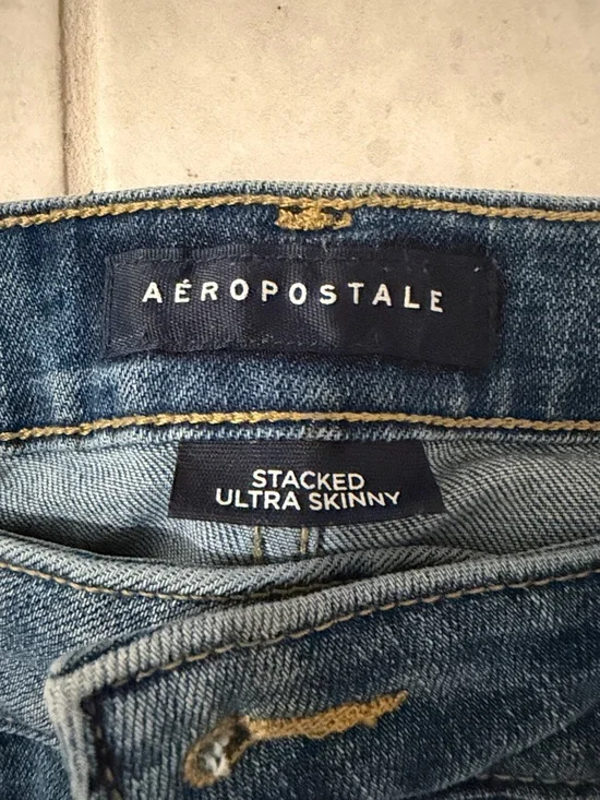 Aeropostale Stacked Ultra Skinny Distressed Jeans - Blue Denim - Picture 3 of 8